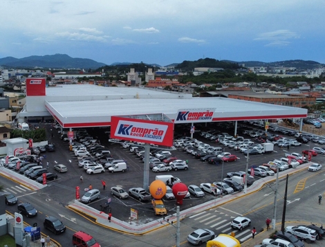 Grupo Koch realiza processo seletivo para loja em Palhoça